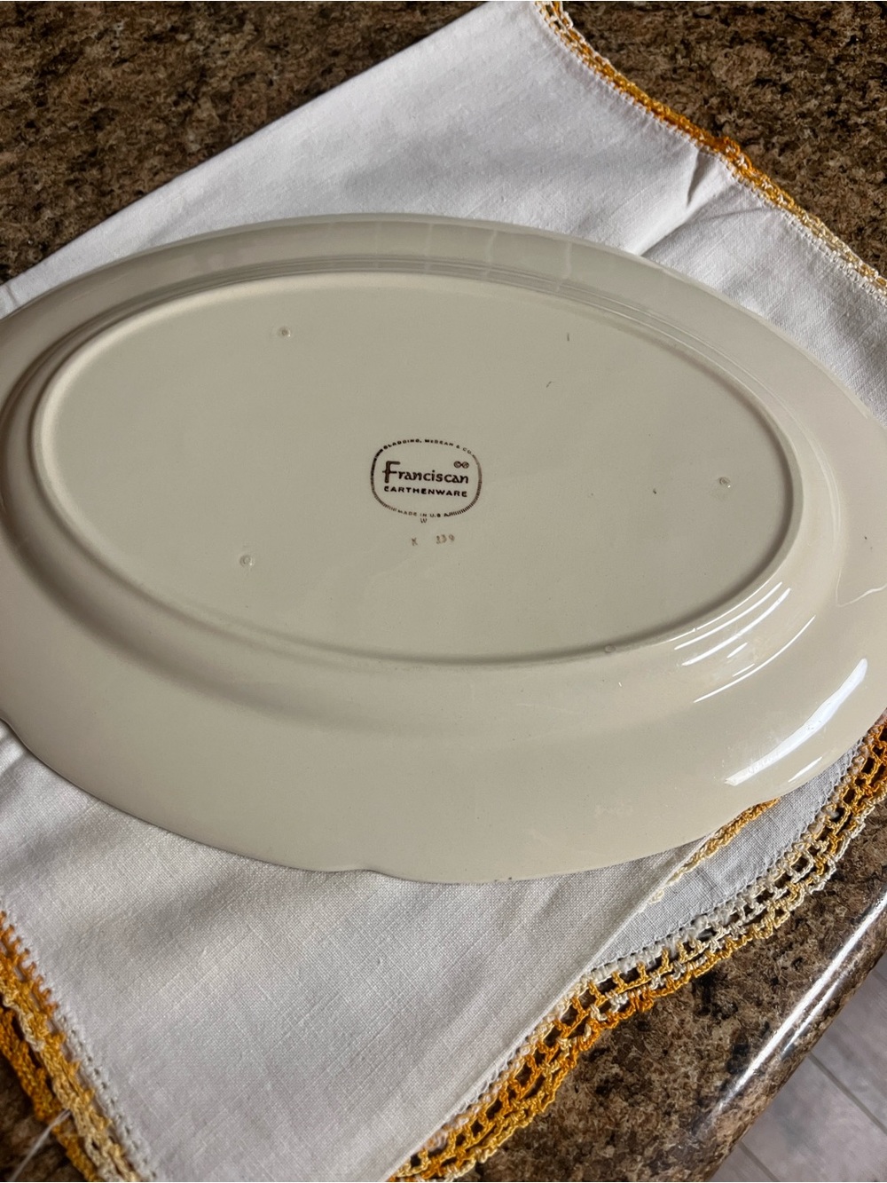 Franciscan Earthenware Apple Hand-Painted Ceramic Serving Platter - Picture 5 of 6